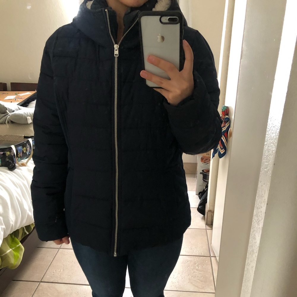 Navy blue puffy jacket